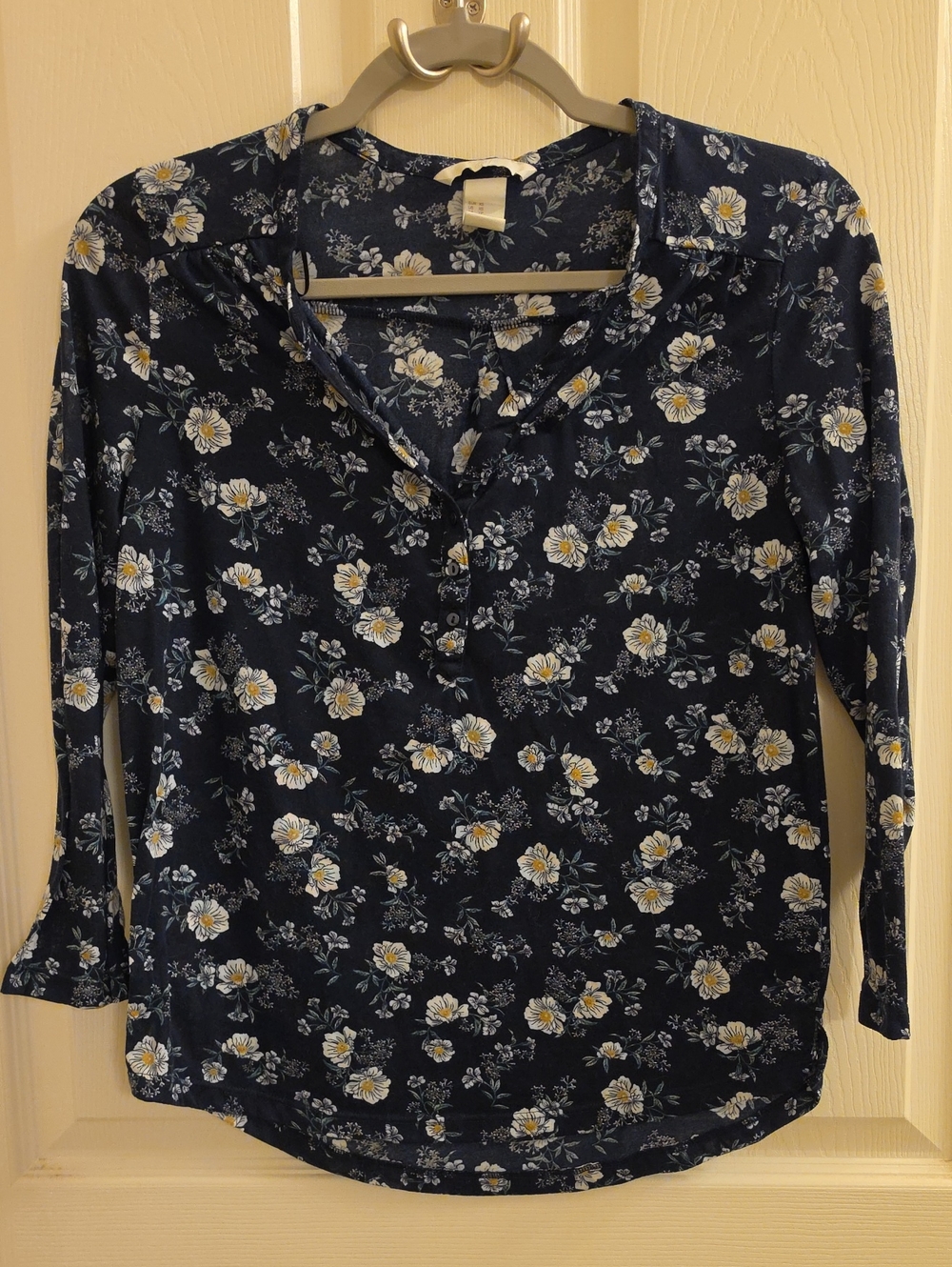 H&M Navy Blue Floral Henley Blouse Yellow White Flowers XS